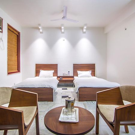 Hotel Bhakti Dhama Vrindavan Exterior photo