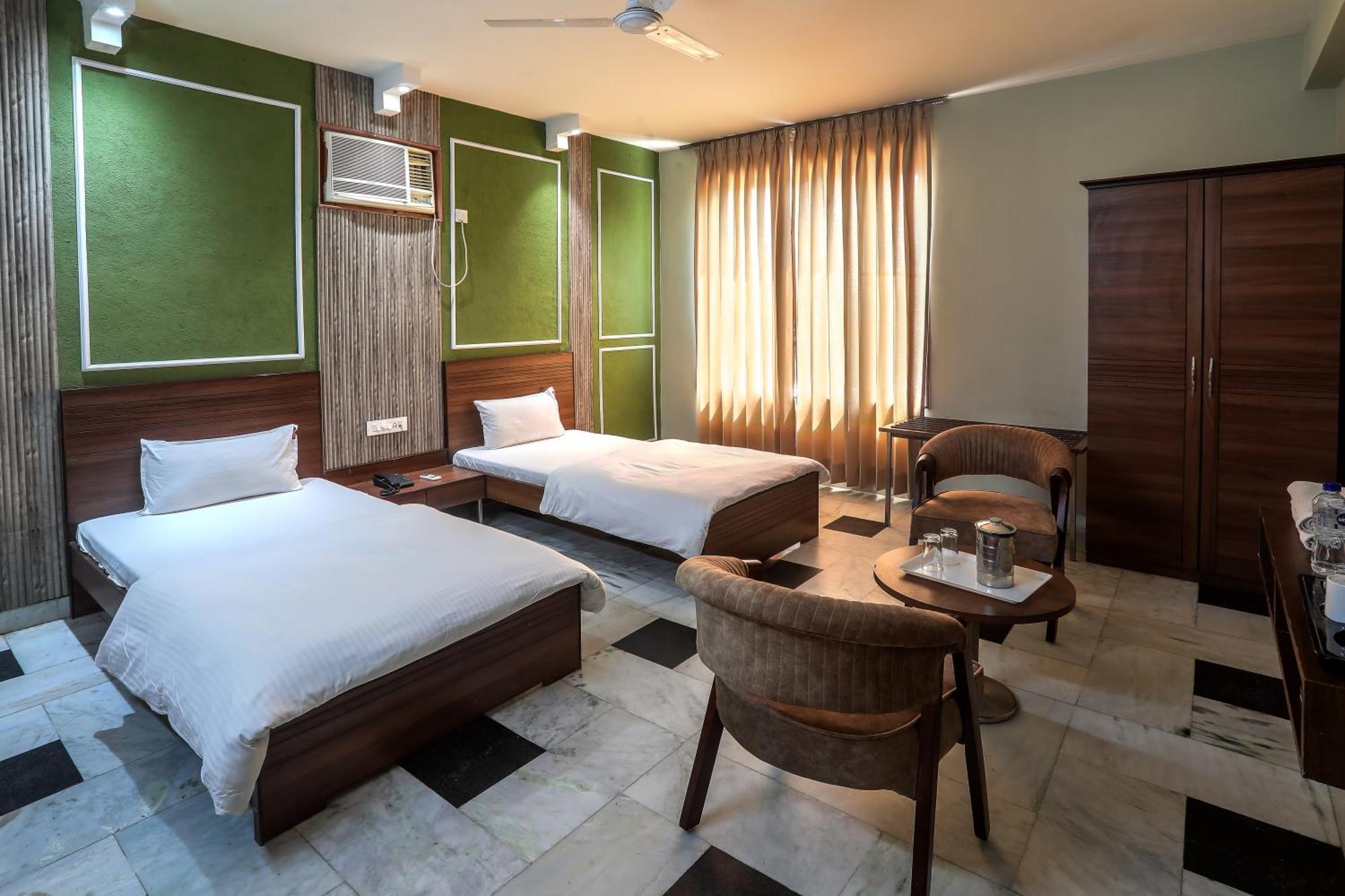 Hotel Bhakti Dhama Vrindavan Exterior photo