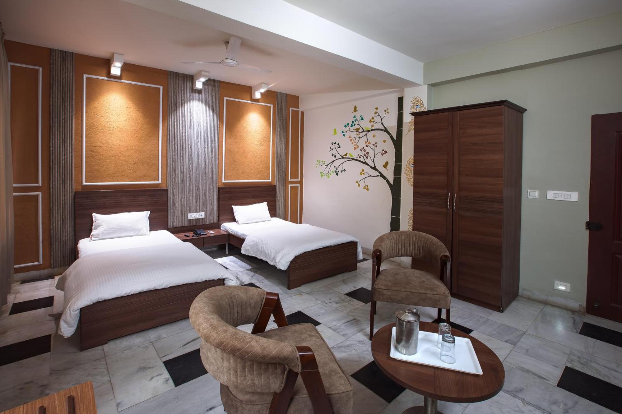 Hotel Bhakti Dhama Vrindavan Exterior photo