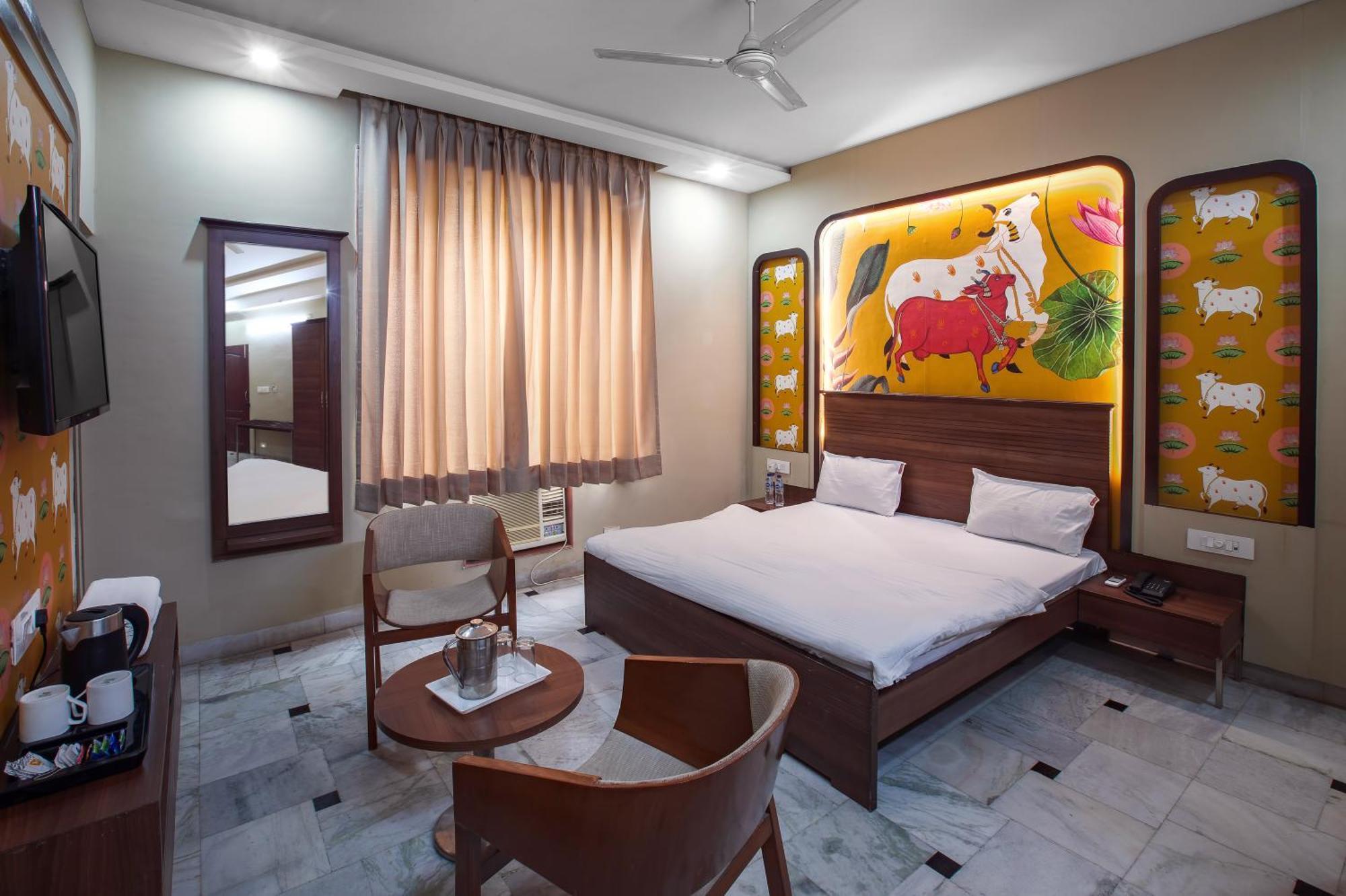Hotel Bhakti Dhama Vrindavan Exterior photo