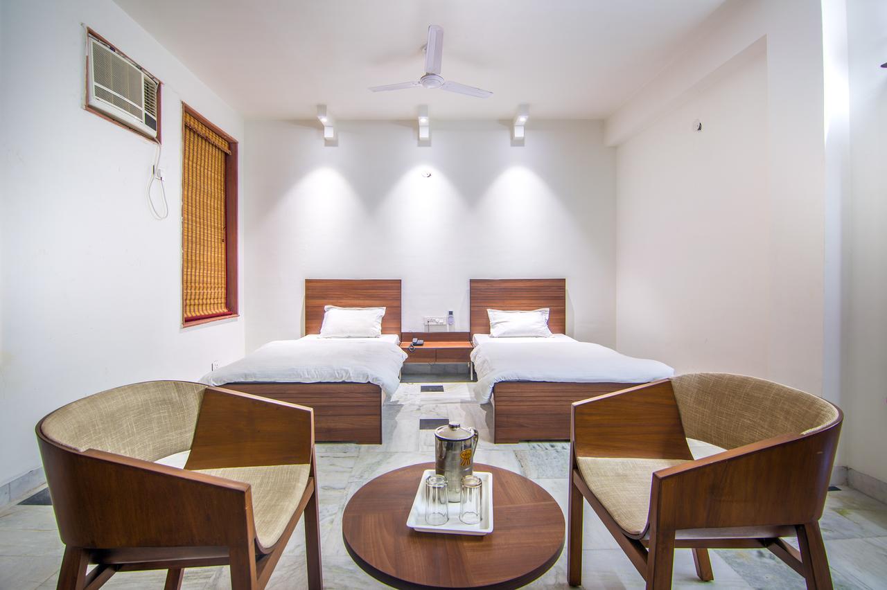 Hotel Bhakti Dhama Vrindavan Exterior photo
