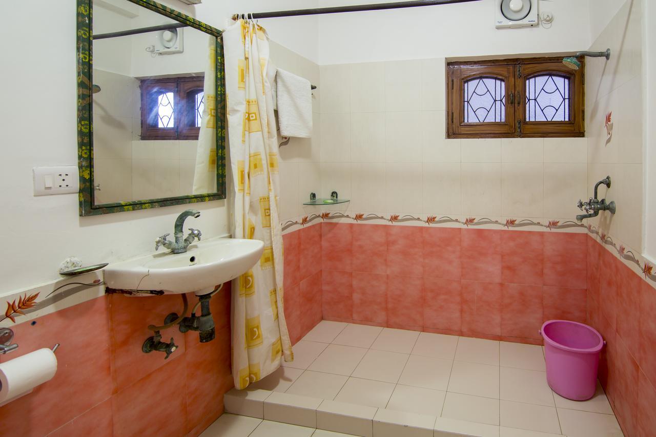 Hotel Bhakti Dhama Vrindavan Exterior photo